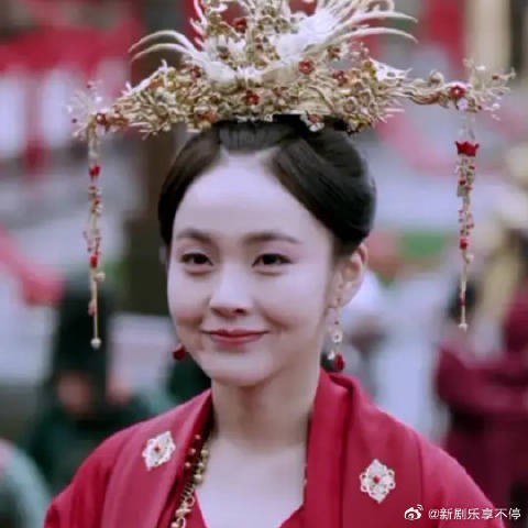  女儿长在塞外，如今又要去塞外，燕去燕归，理所应当，父皇不必牵挂…