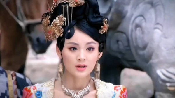 毛林林又演恶女反派啦，这次在《灭罪》里饰演的江雁太带感了吧