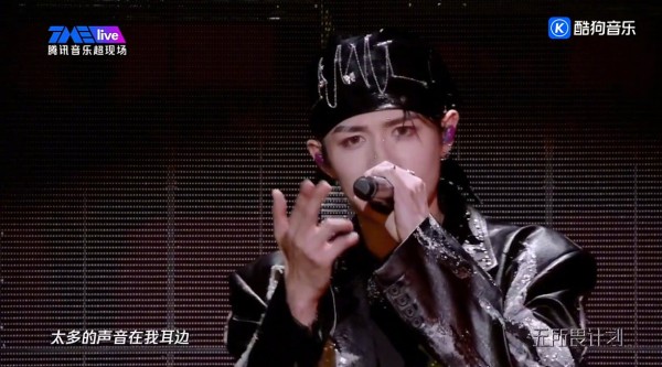 朱志鑫登陆少年演唱会个人表演舞台《To Angel（致天使）+Sticky》