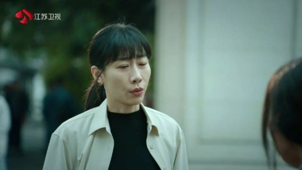 绝望的张母在检察院门口拦住了林之桃