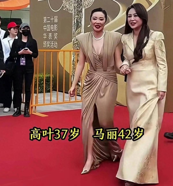演员高叶的身材真难看！太壮实：虎背熊腰，走路弯着腰弓着背