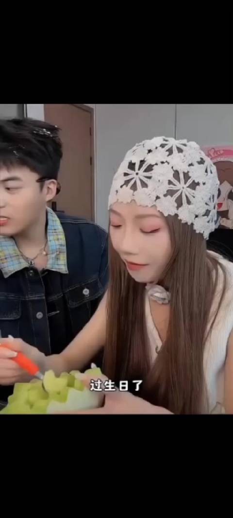 晓亮问娇妹想要啥生日礼物？