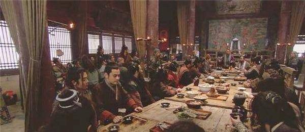 水浒传中，为何宋江不让武松娶美貌的扈三娘？原因很简单