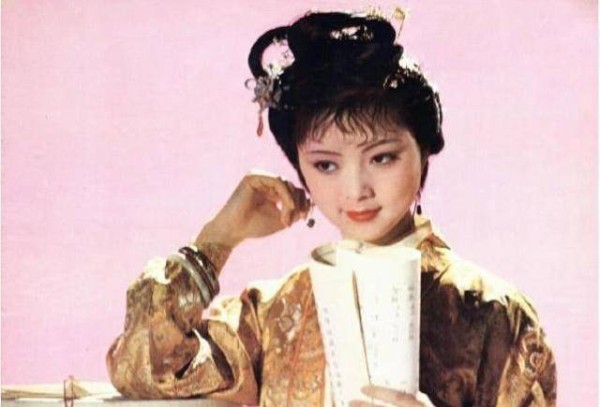 薛宝钗身上这两点，难令男人心动，难怪宝玉不喜欢她