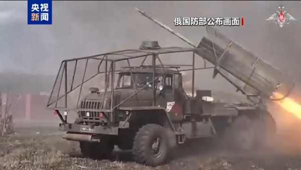 俄称打击乌多目标 乌称袭击俄防空系统