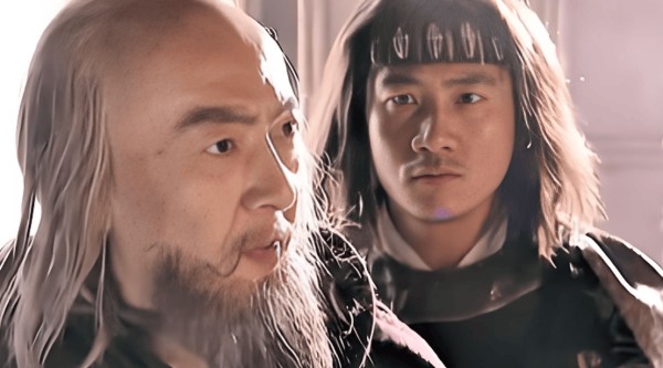 难怪萧远山天下无敌，你看他的汉人师父是谁？周伯通也谈之色变