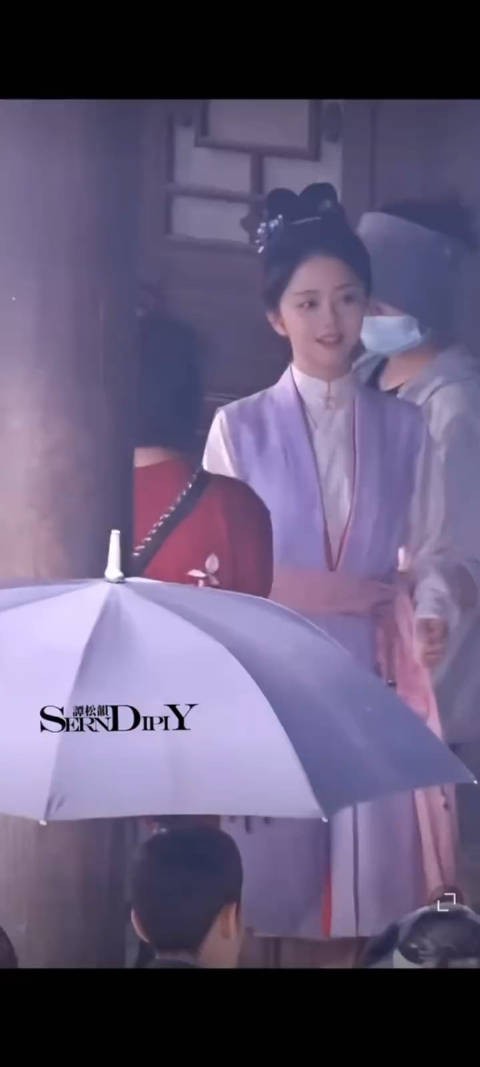《兰香如故》谭松韵路透图️，妆造看起来如何？