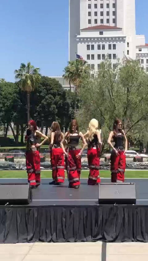 李秀满新女团A2O线下开麦实力,这个开麦很有实力了,期待一下以后发展吧