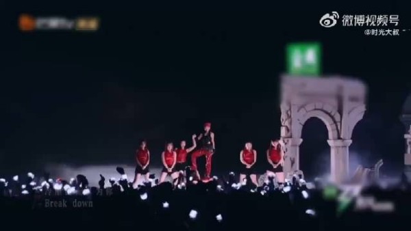 黄英四公仅分37字唱段引观众热议