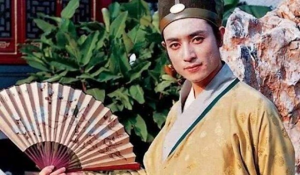 红楼梦中最有担当的男子是谁？不是贾琏和宝玉，而是不起眼的他