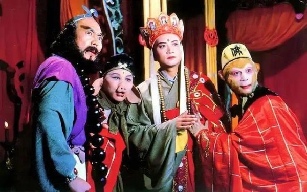 女首富陈丽华年轻照片曝光，好美呀，网友：怪不得唐僧会鞍前马后