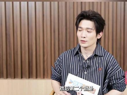 说萧蘅看沈玉容如同看废物 萧蘅回应：兄长根本没把你放在心上 墨雨云间