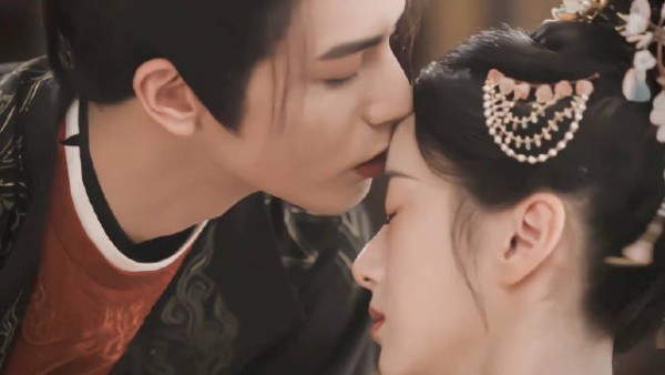 宋威龙VS包上恩!当颜控(女主)遇上帅气将军(男主),那结果就是直接沦陷啊!