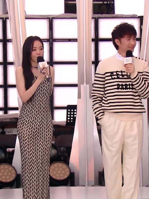 张靓颖向古巨基张智霖请教粤语，跨代际音乐交流暖心