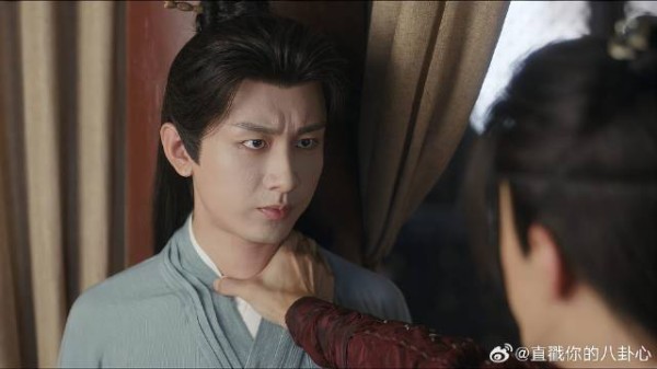 莲花楼：笛飞声打败李相夷，意外听到他受伤真相，当场要掐死他