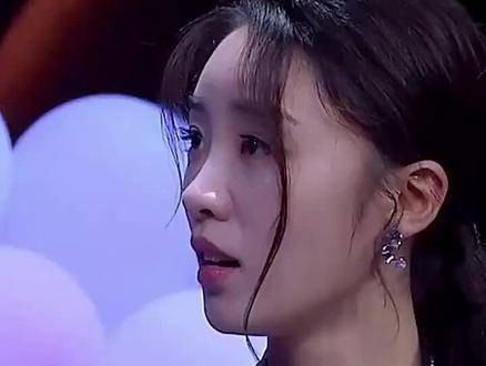 演员请就位的名场面,穿着婚纱跳舞,惊艳了全场