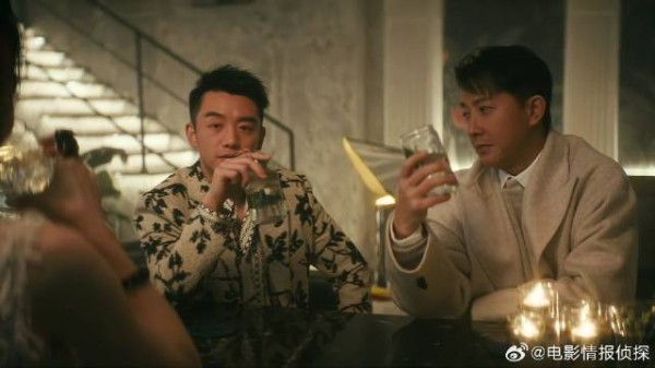 孟云酒吧遇到美女前任 下秒美女的一句话,听完绷不住了