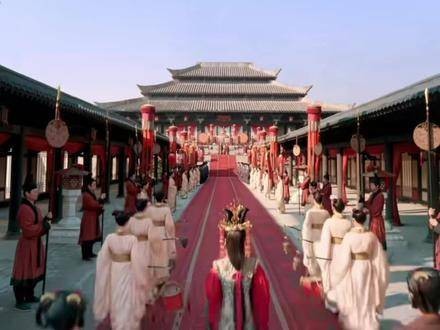 李蓉裴文宣婚礼现场,苏容卿出席送祝福