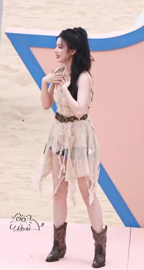 王楚然奔跑吧 跳舞，不要放过这个唱跳俱佳的女明星