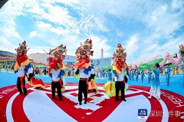 坪山麒麟跃动蓉城 深圳非遗绽放国际舞台