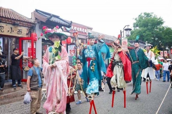 ​国潮文化节落地北京模式口历史文化街区