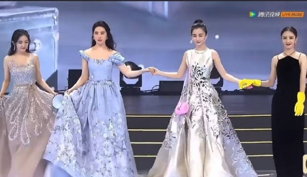 85花本来都是美女,可是一对比还是有差别的