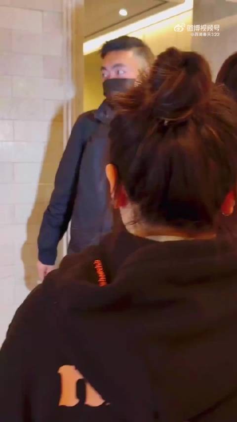 终于要在乘风看到“白娘子”“许仙”同框了