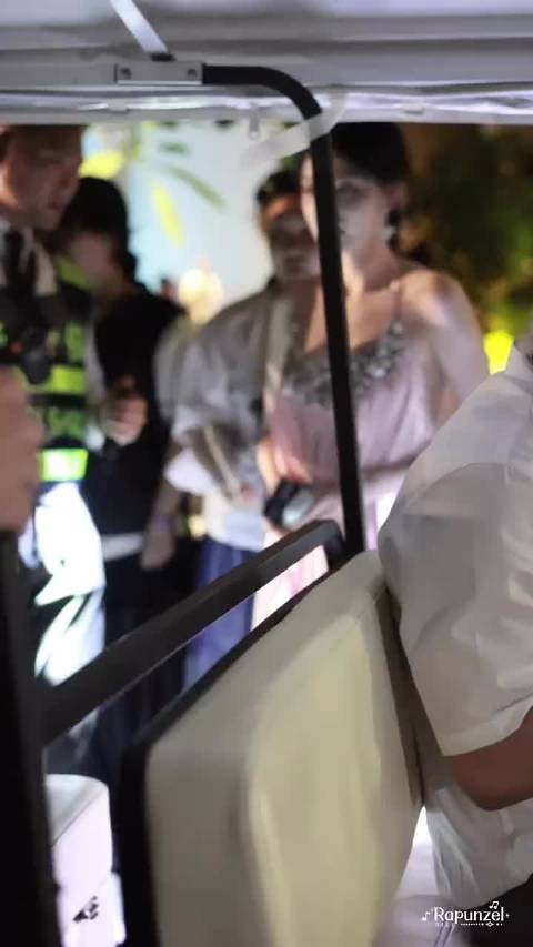 VOGUE晚宴上的王楚然，真的太贵气了