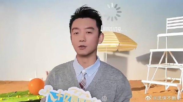郑恺被武汉美食诱惑! 嘴都来不及擦就要录节目,看得我都馋