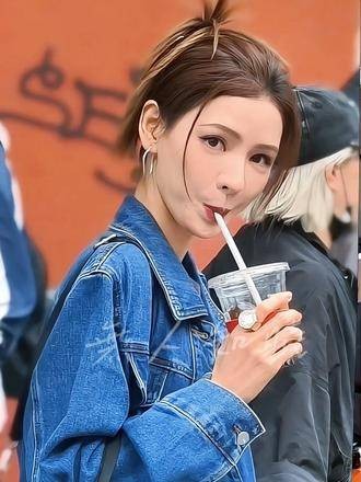 予曦小朋友与小伙伴们尽情玩耍,度过了愉快的时光