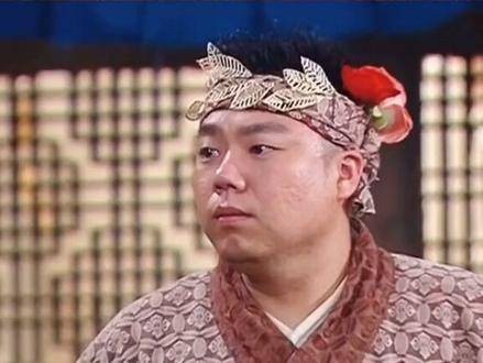 心酸至极的是,卑微到极致时,最终却只是让自己感动
