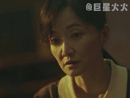 演绎的妈妈角色中,母爱的本能展现得淋漓尽致