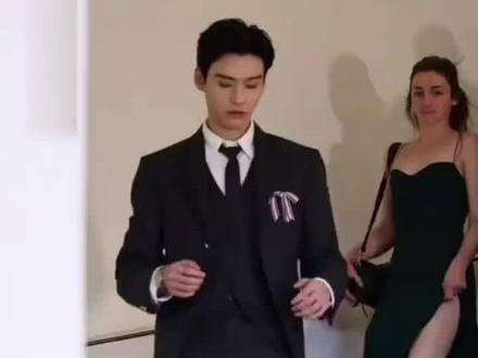 龚俊代言Messika品牌，出演狐妖小红娘月红篇
