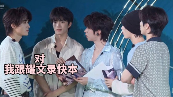 碗盆今天也是回忆上两个人一起的快本了