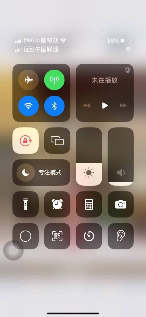 这套真美啊 怪不得白男来搭讪了哈哈哈哈哈哈哈哈不媚男 单纯理解老外