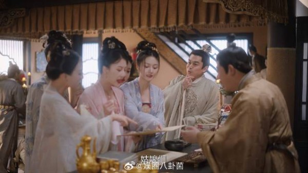 尹岸撩妹现场 愿为她们消费买单，却被尹峥坏了好事