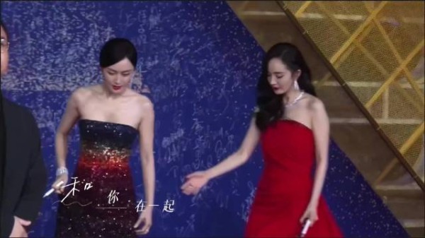 守春雨寄思念深情一眼成朱砂