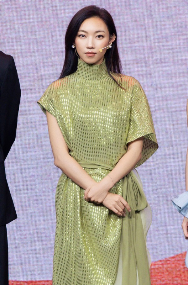 《中国妇女报》评那尔那茜事件：彻查那尔那茜舆情是守护公平正义