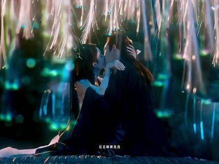 拂容君搞笑出圈,何与成《与凤行》亮点
