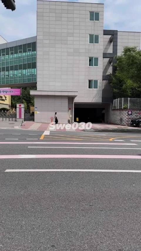 李瑞 国民忙内 250619 翰林偶遇贤瑞 一个人去坐车车的路上 可爱的女高贤瑞