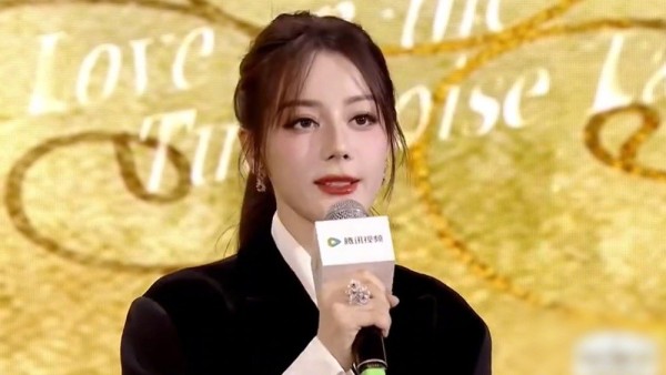 迪丽热巴谈聂九罗角色魅力,羡慕其多面性与技能