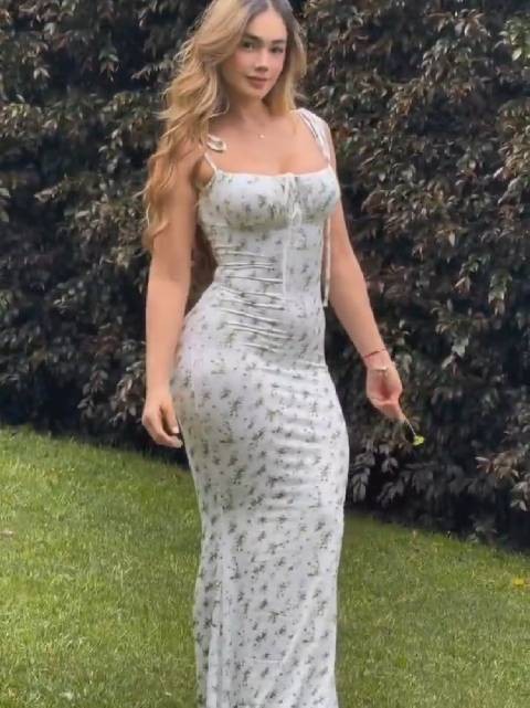 难得她 穿甜美长裙 哥伦比亚Valentina Rodriguez