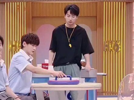 何老师真会说话~大哥好帅