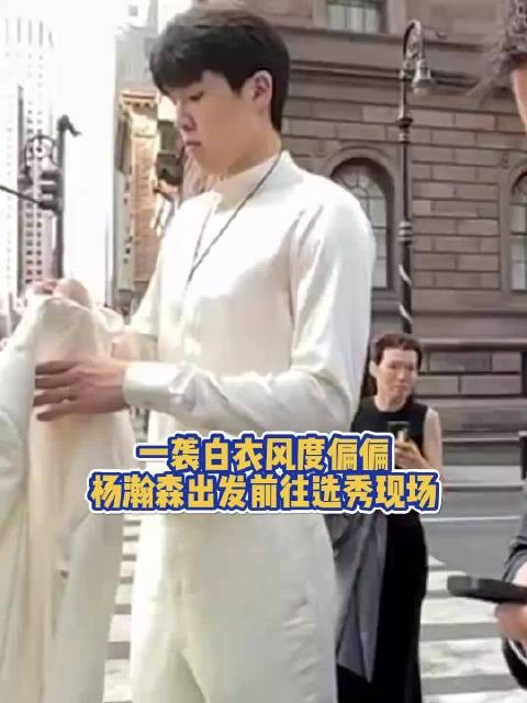 白衣怒马少年时,今天是杨瀚森生日,buff叠满,首轮给我中!