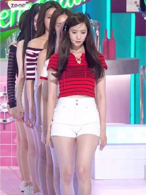 少女时代时期的林允儿美爆了