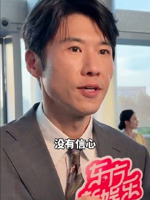 亮相荣耀之夜，有没有信心一举夺魁？“能提名就很开心了！”