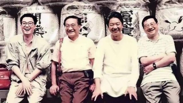 香港四大才子合影,你能认出来他们都是谁吗?