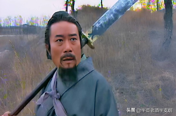 《水浒传》这四个细节表明：施耐庵懂江湖会杀人，对兵器很有研究