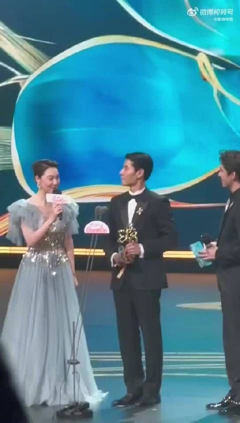 “王安全你好，我是你的弟弟王安宇”老王哥你别太搞笑了