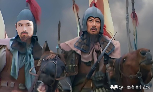王进把李逵打成重伤，把武松打成轻伤，林冲打多少回合能分胜负？